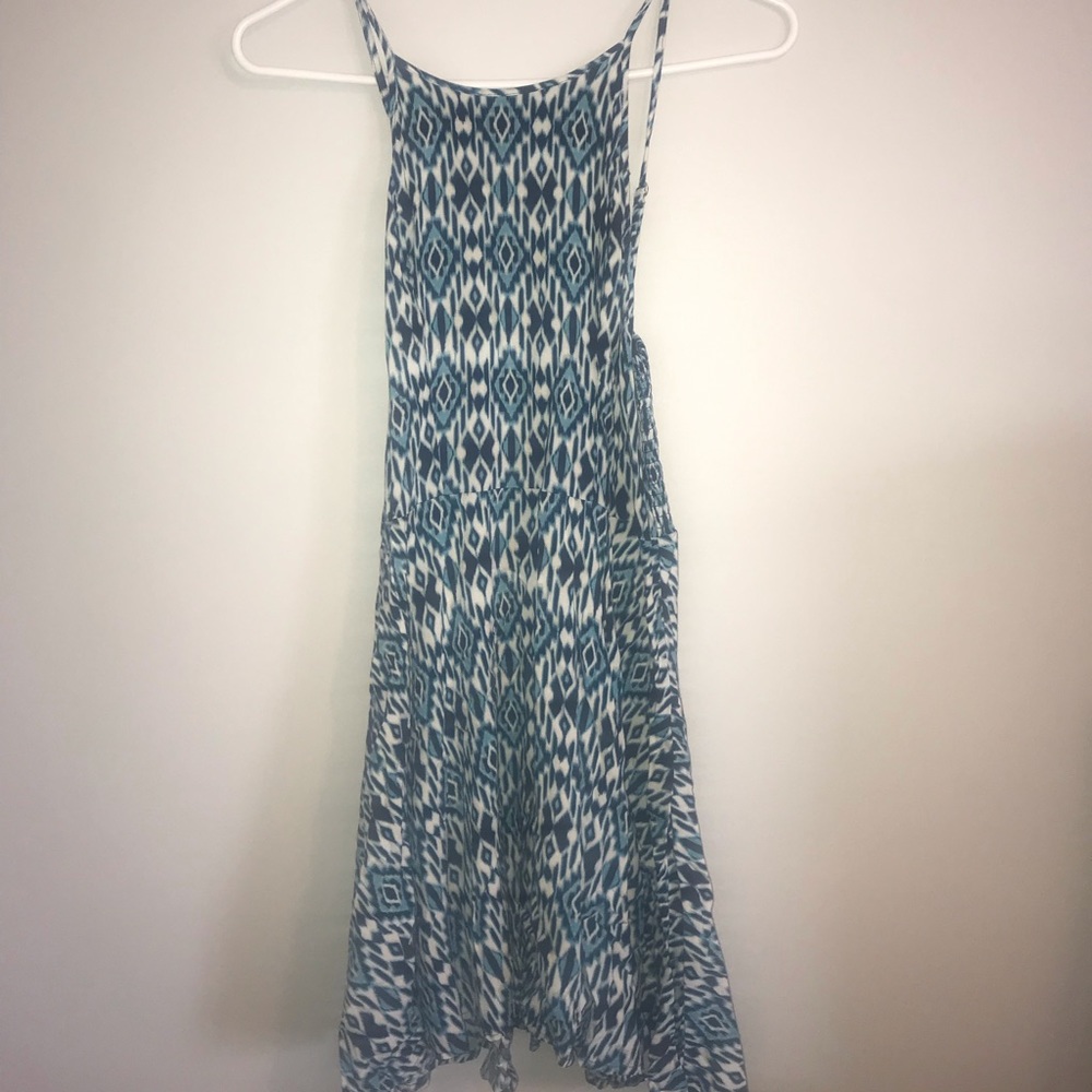 AEROPOSTALE adorable blue and white dress